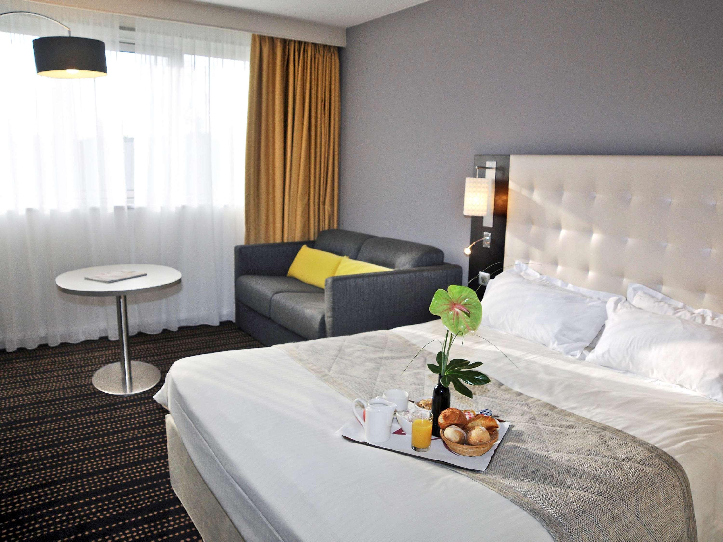 Hotel Mercure En Bresse 4*